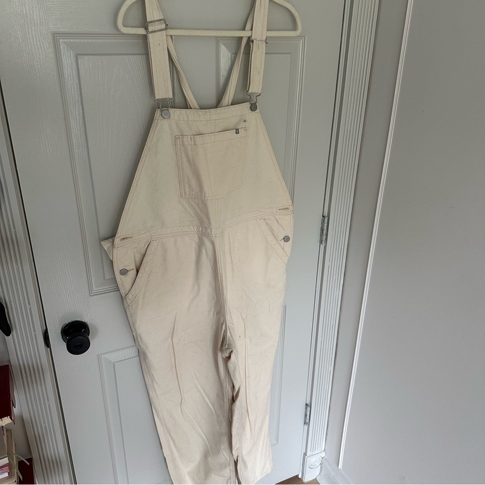everlane cream overalls